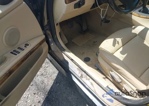 2006 BMW 325I из США, поврежденный, VIN WBAVB13526PS66002